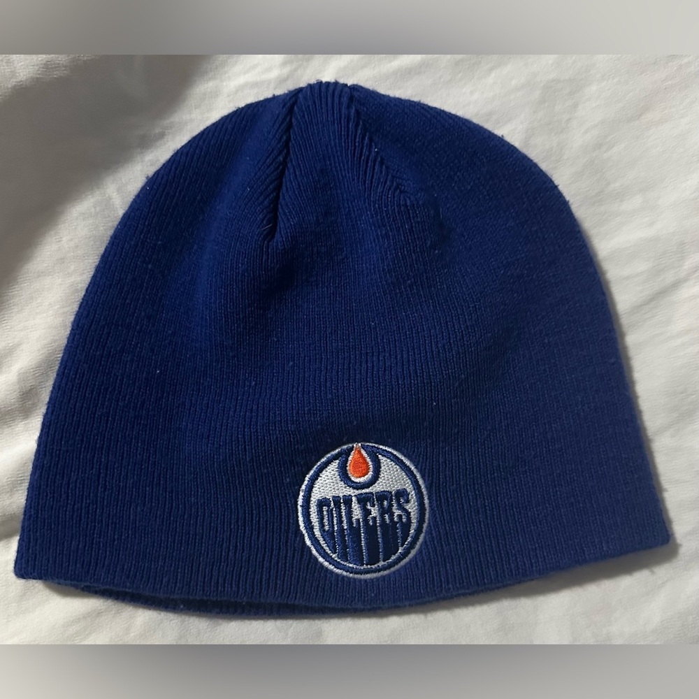 🎁Oilers Winter Hat🎁
